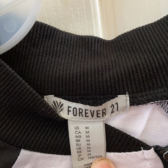 FINAL MARKDOWN Ladies forever 21 jacket medium - Picture 4 of 5